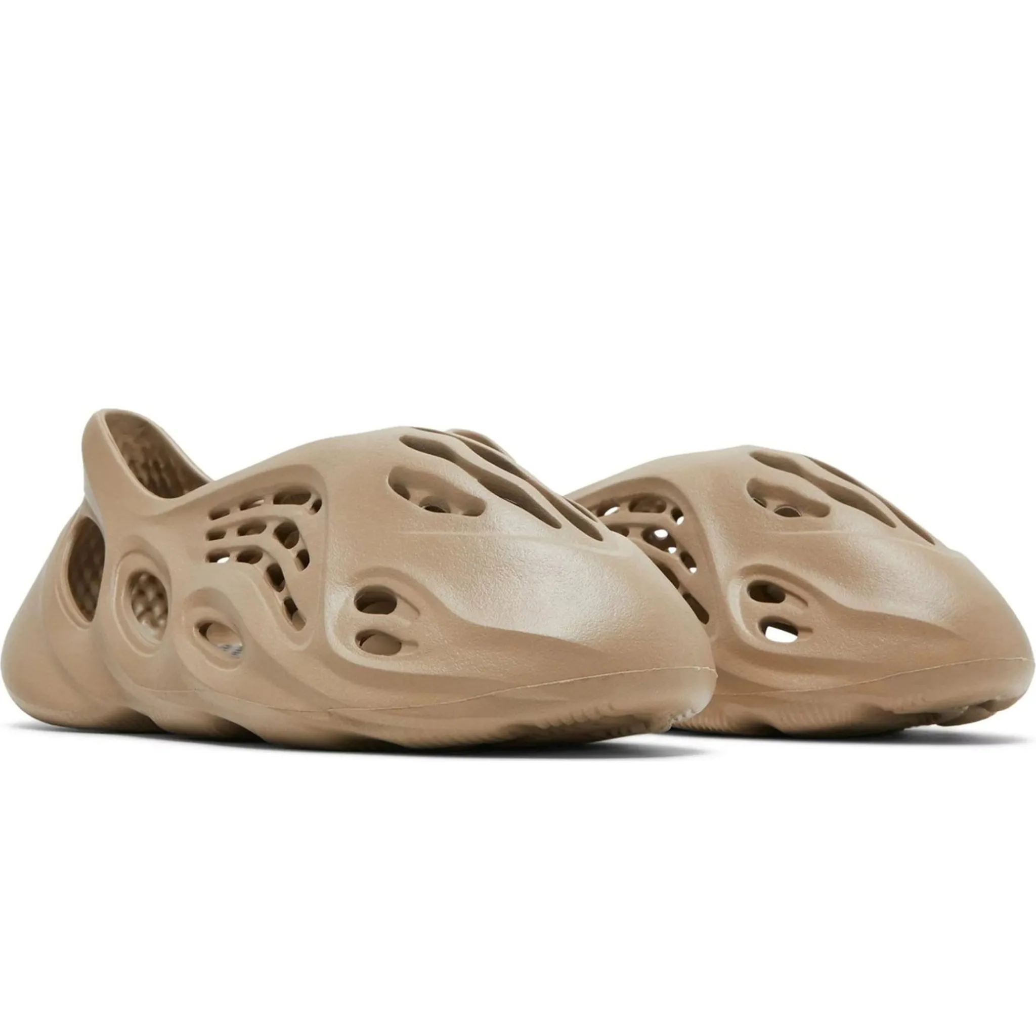 Adidas Yeezy Foam RNNR Mist< Trainers