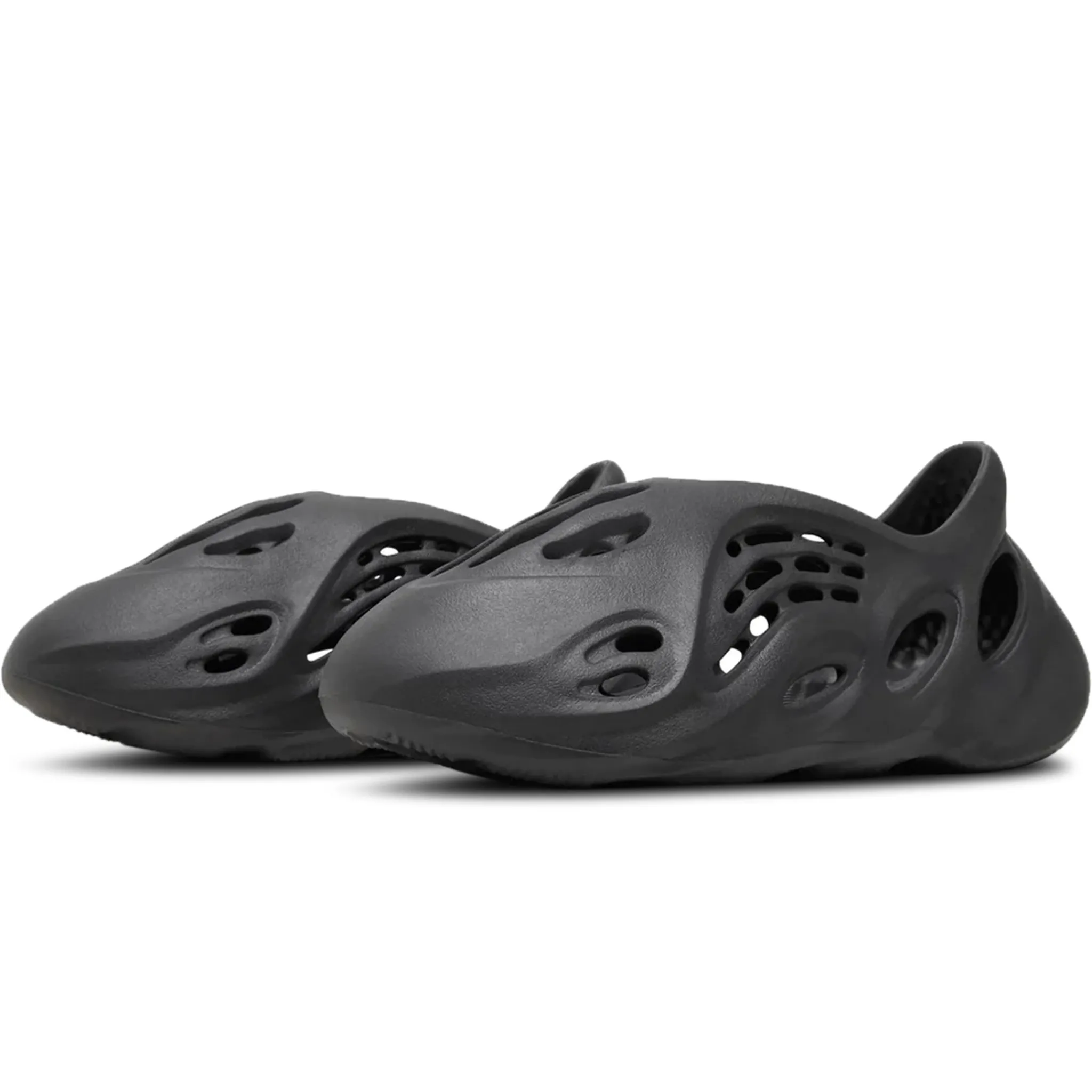 Adidas Yeezy Foam RNNR Onyx< Black Trainers|Trainers