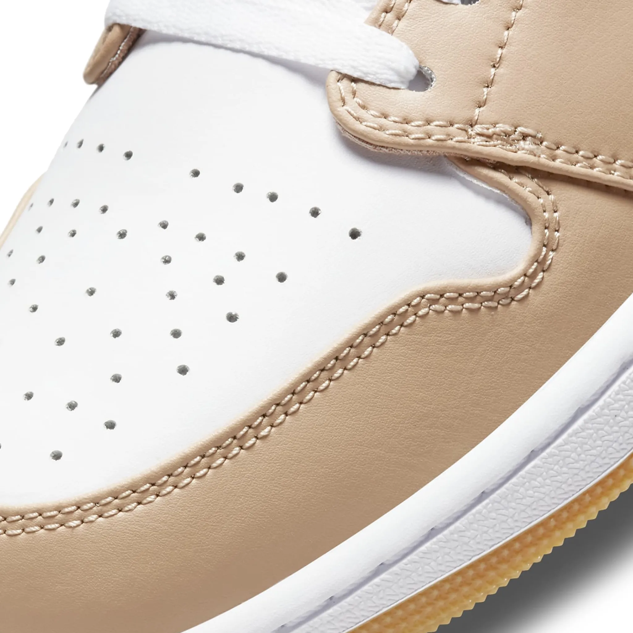 Air Jordan 1 Mid Tan Gum< Trainers