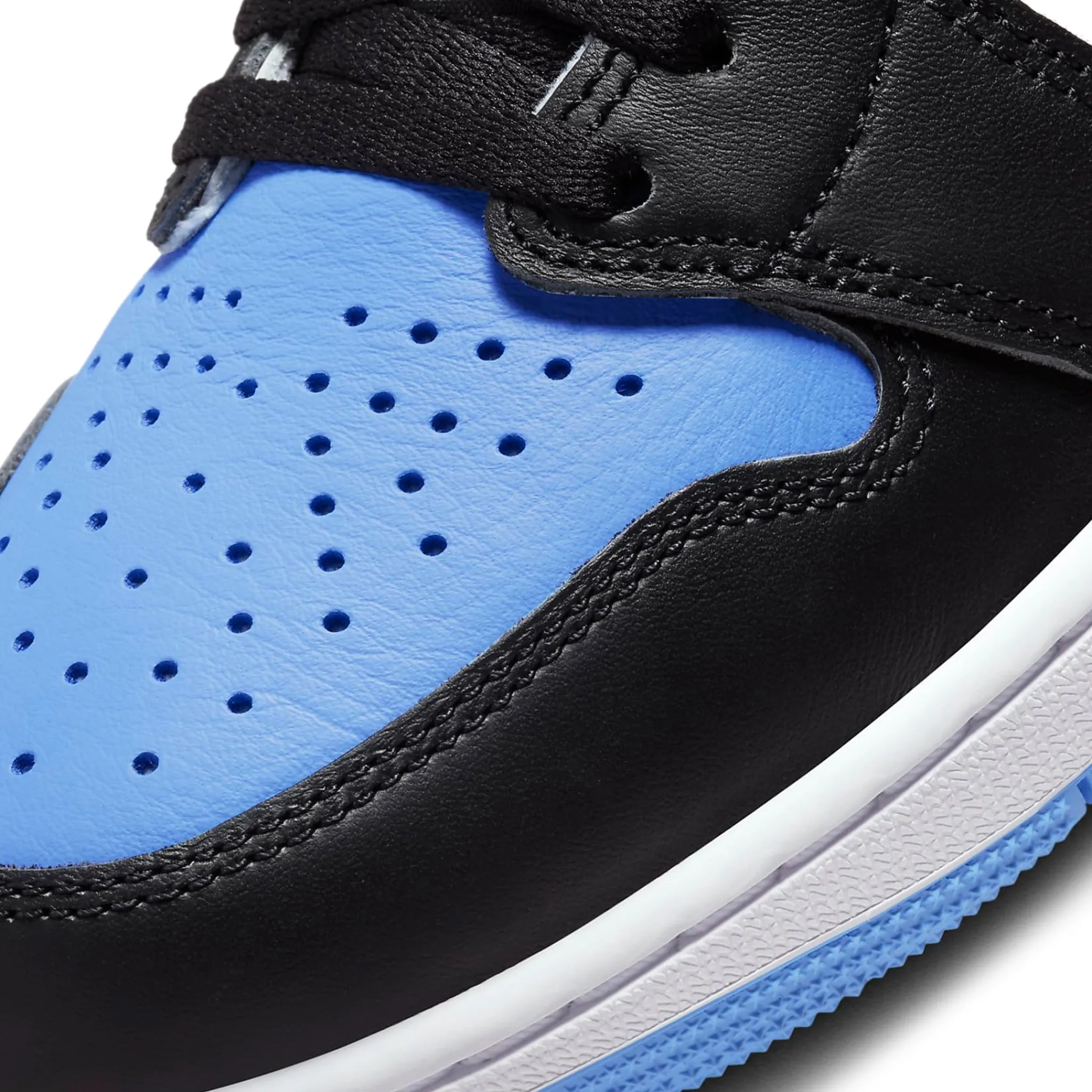 Air Jordan 1 Retro High OG UNC Toe< Trainers