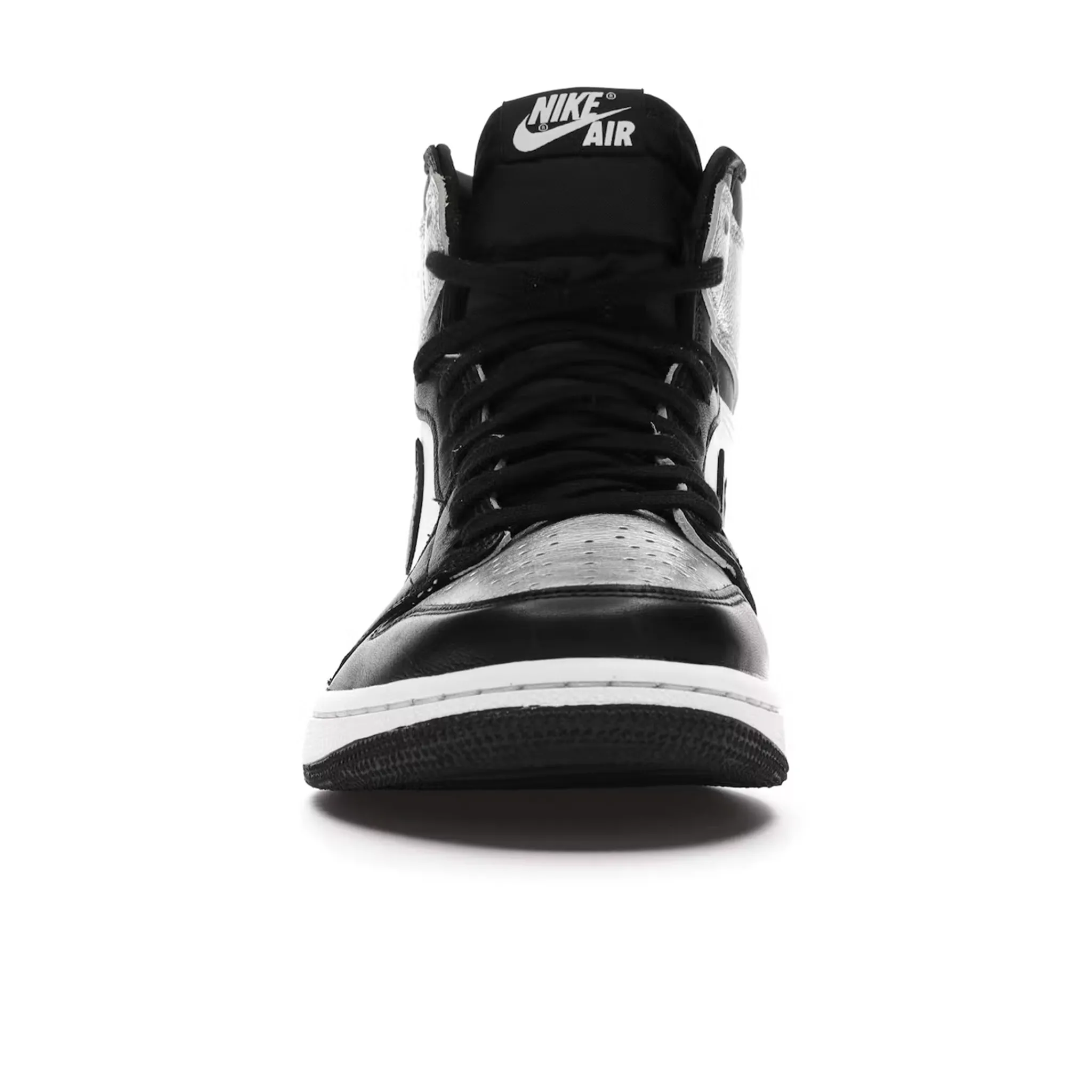Air Jordan 1 Retro High Silver Toe (W)< Trainers