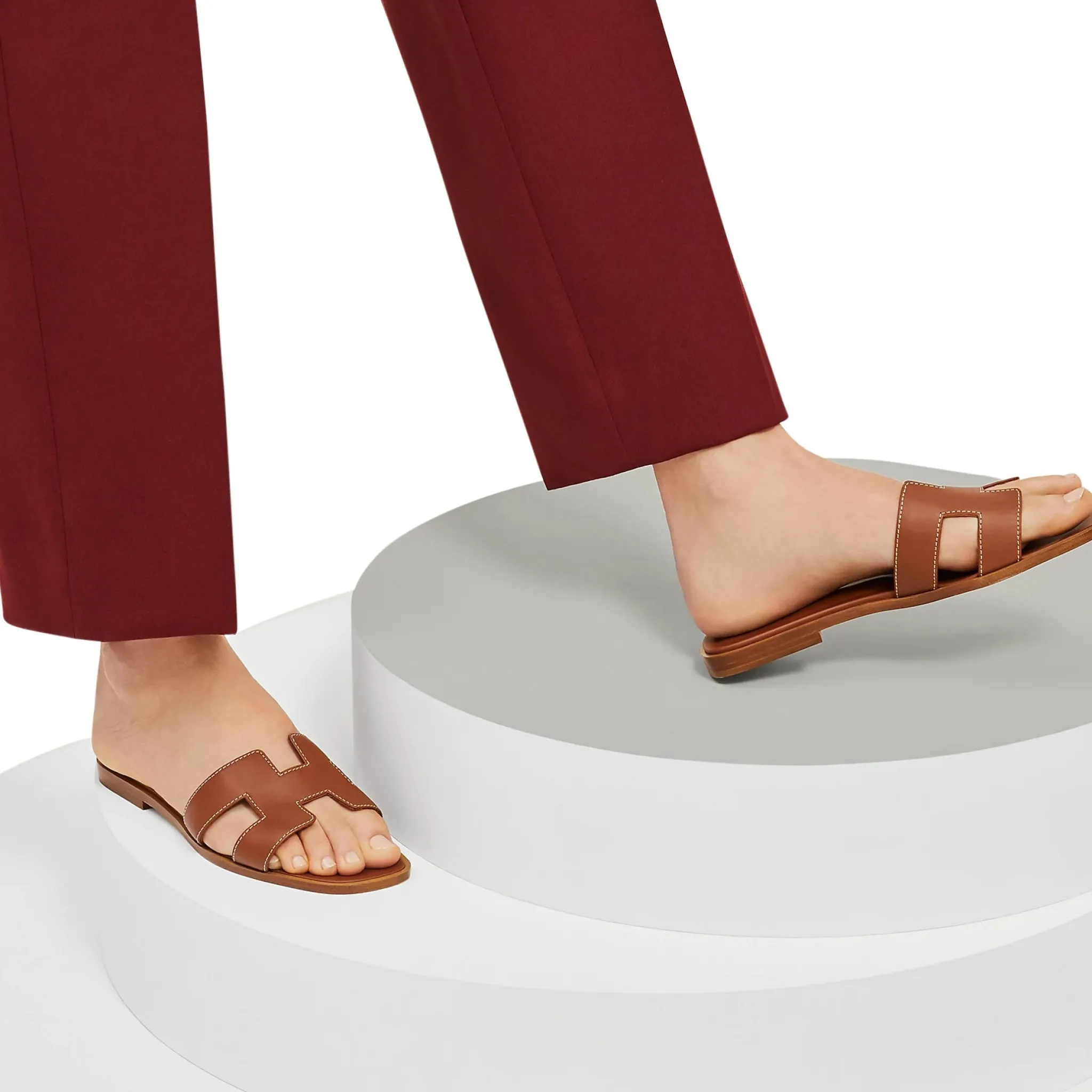 Hermès Paris Oran Gold Sandal< Sandals & Slides