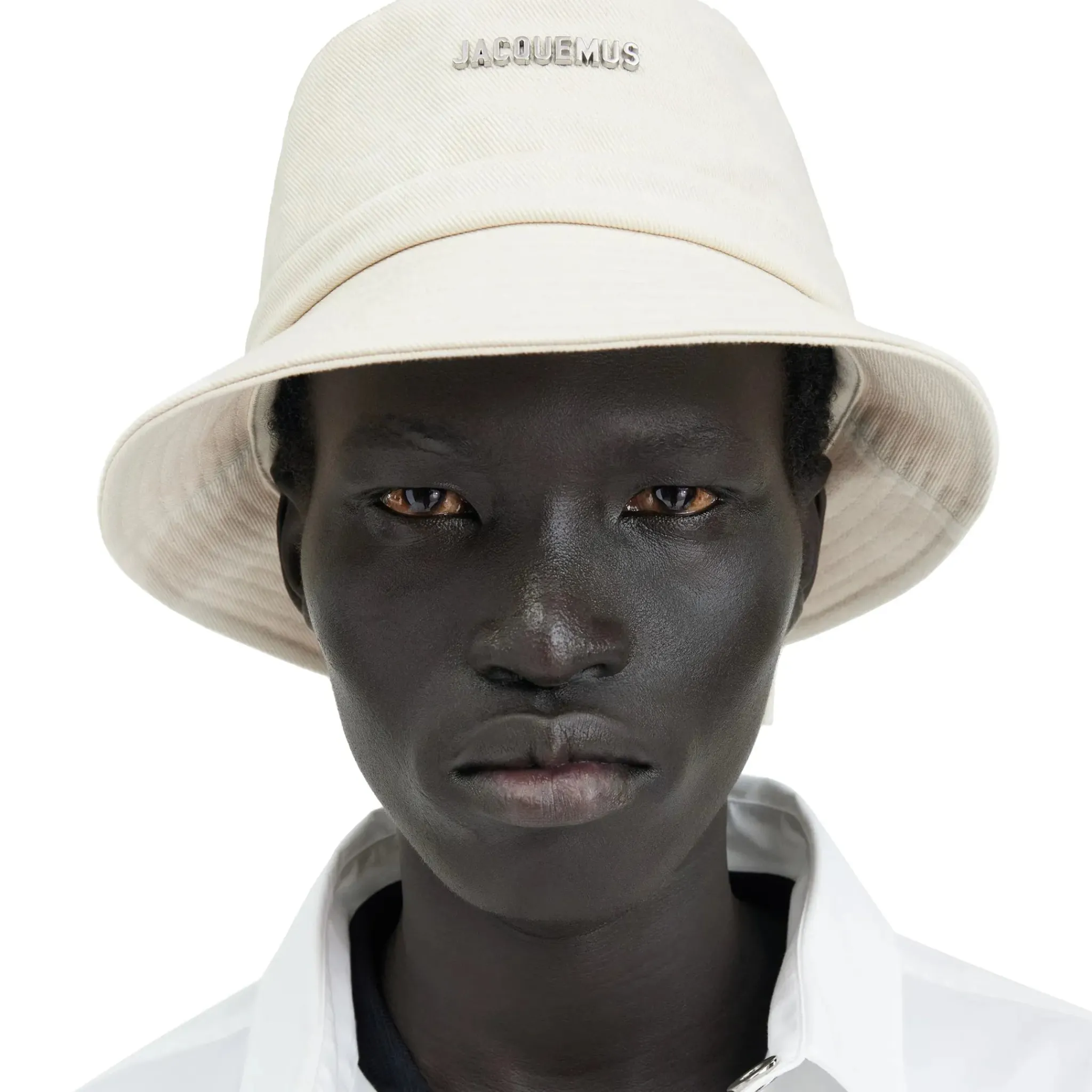 Jacquemus Le Bob Gadjo Off White Bucket Hat< Hats & Caps
