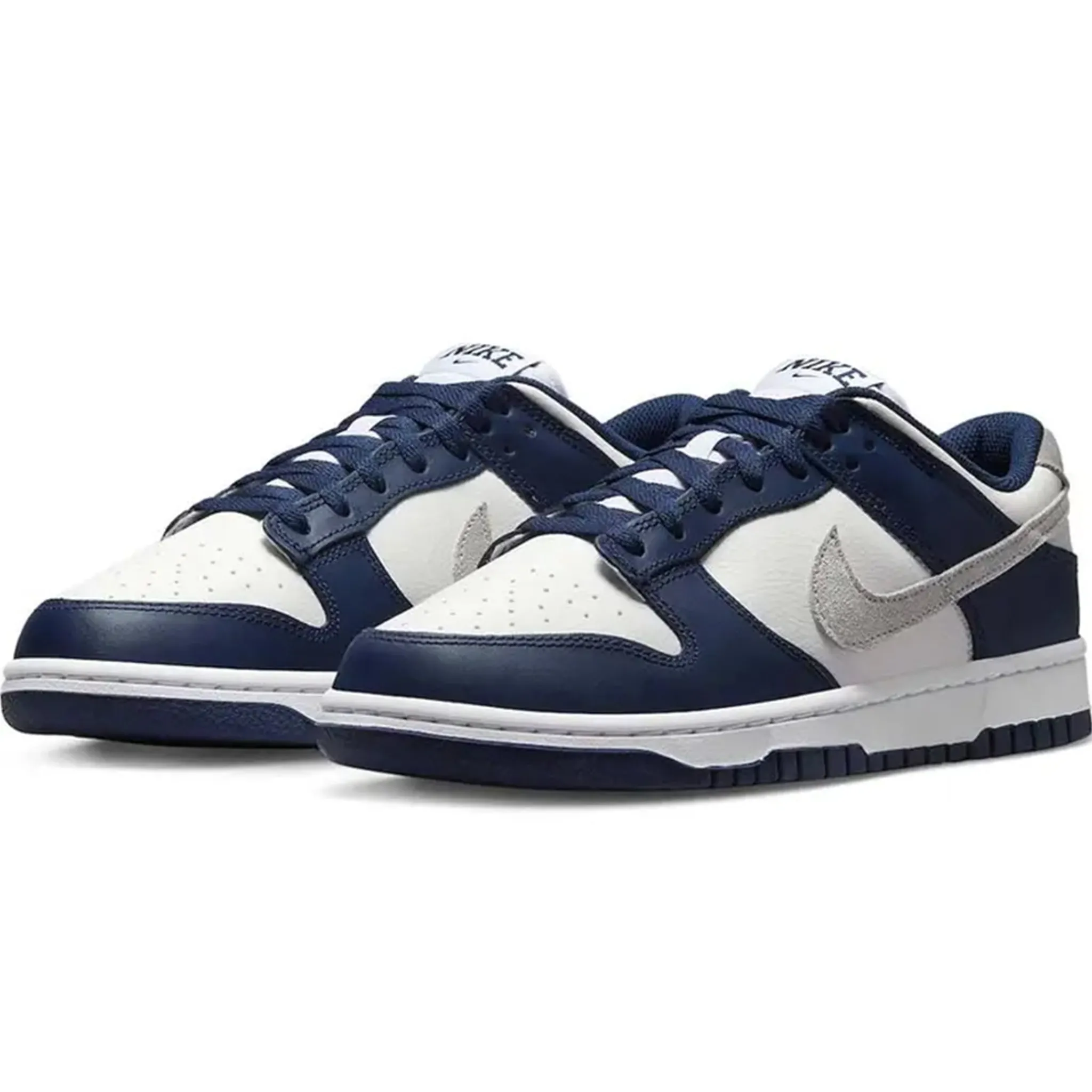 Nike Dunk Low Midnight Navy (2022)< Trainers