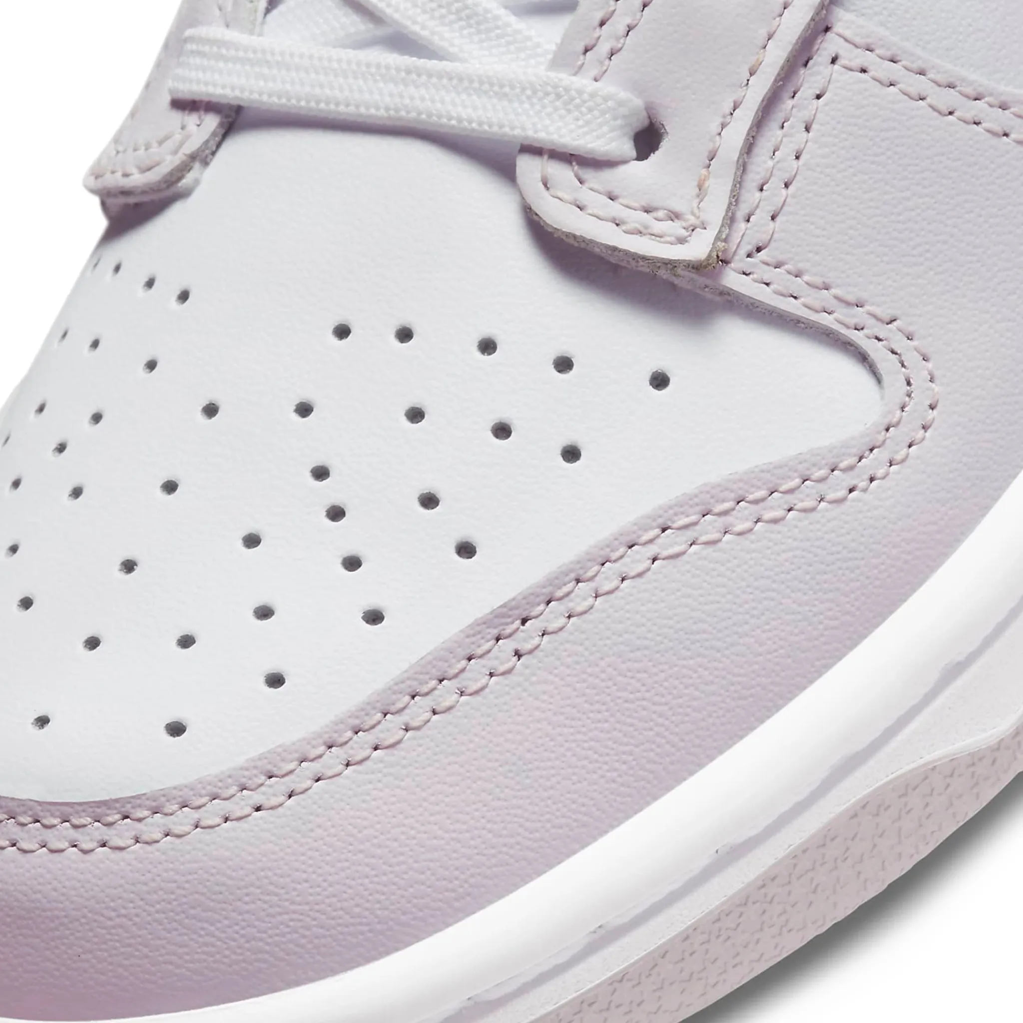 Nike Dunk Low Venice (W)< Trainers