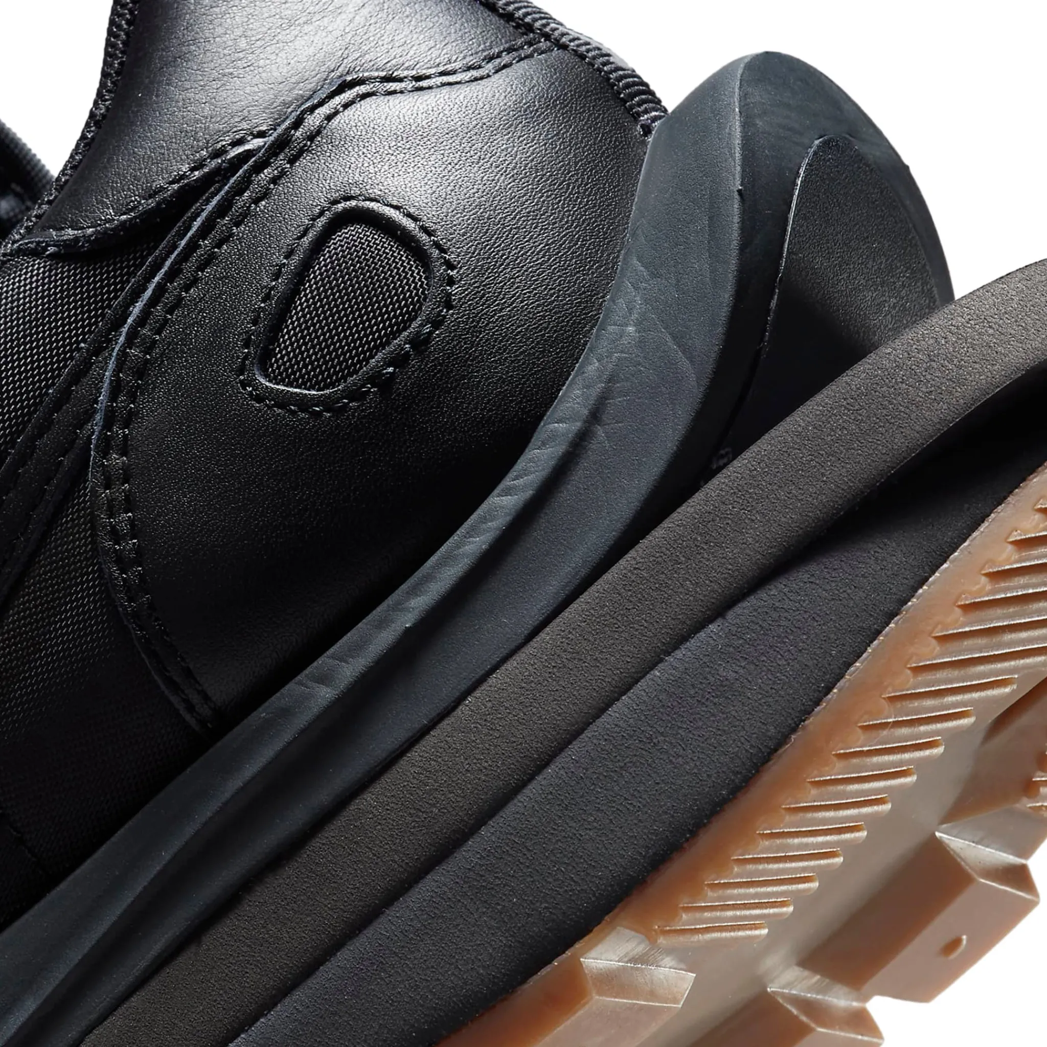 Nike x Sacai Vaporwaffle Black Gum Sneaker< Black Trainers|Trainers