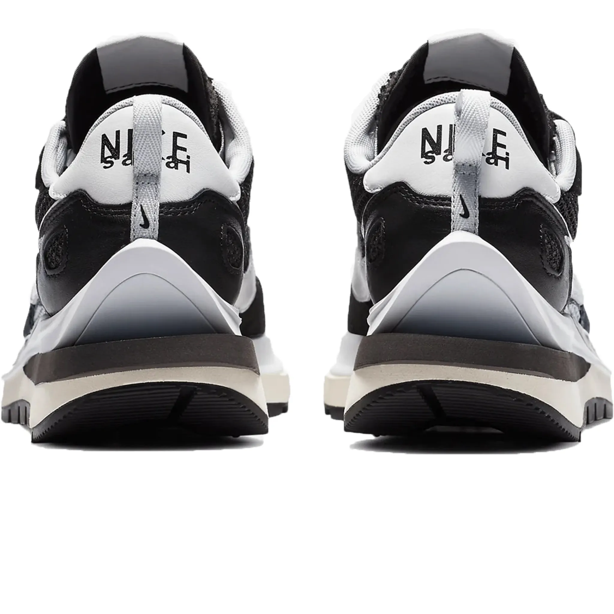 Nike x Sacai Vaporwaffle Black White Sneaker< Black Trainers|Trainers