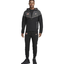 Nike Syna World x Central Cee Tech Fleece Black Sweatpants< Sweatpants